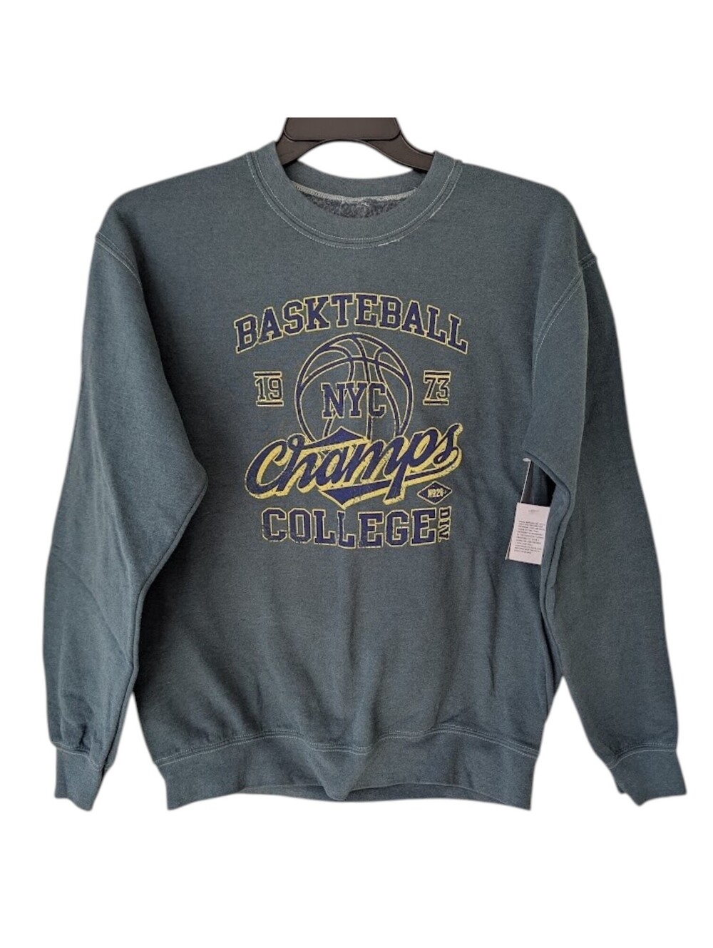 NWT Urban Outfitters NYC Basketball Champs College Sweatshirt Womens XS/S 21x26